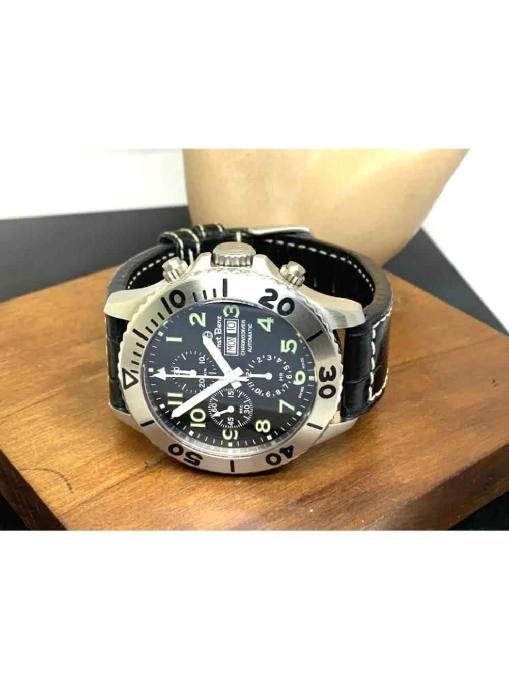 Ernst Benz Men's Watch GC10721 Chrono Diver Swiss Automatic Black Dial 47mm